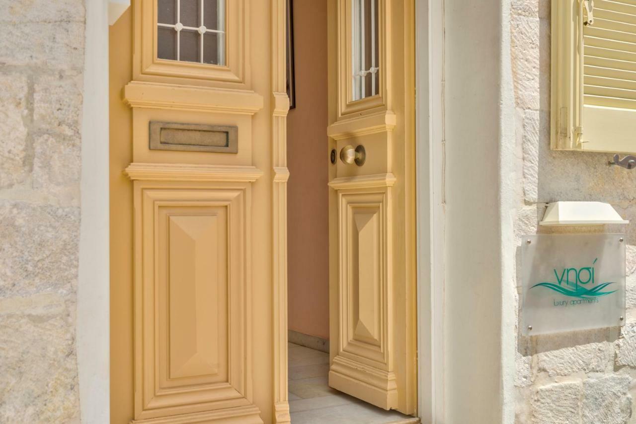Island Of Luxury Apartments Ermoupoli Dış mekan fotoğraf